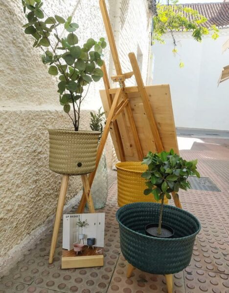Cache pot/ porte revue en plastique recyclé - Imagen 2
