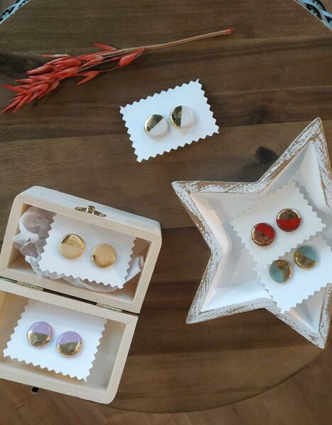 Handcrafted ceramic earings : small circle model - Image 7