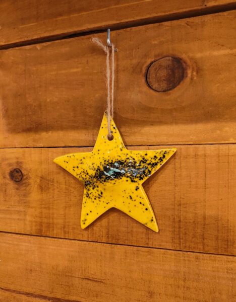 Hanging Starfish L - Handcrafted Ceramic - Imagen 2