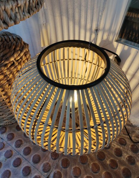 Lampe de Table "Boule" - Métal + Bambou Naturel – Image 4